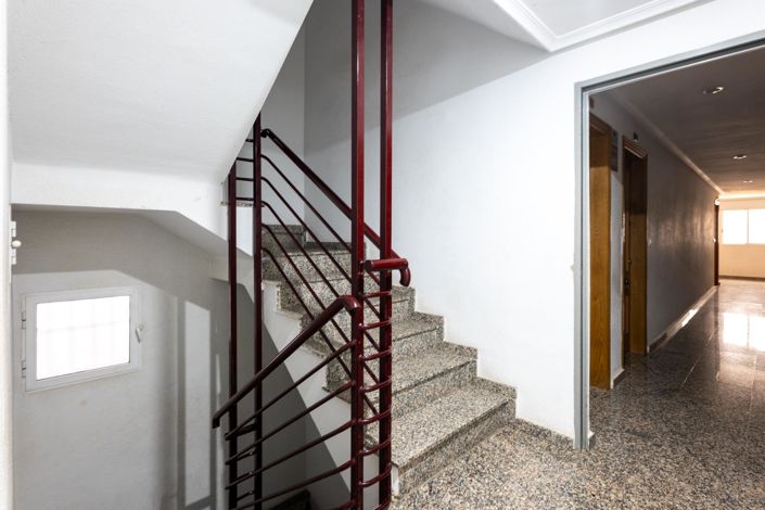 Image No.25-1 Bed Apartment for sale