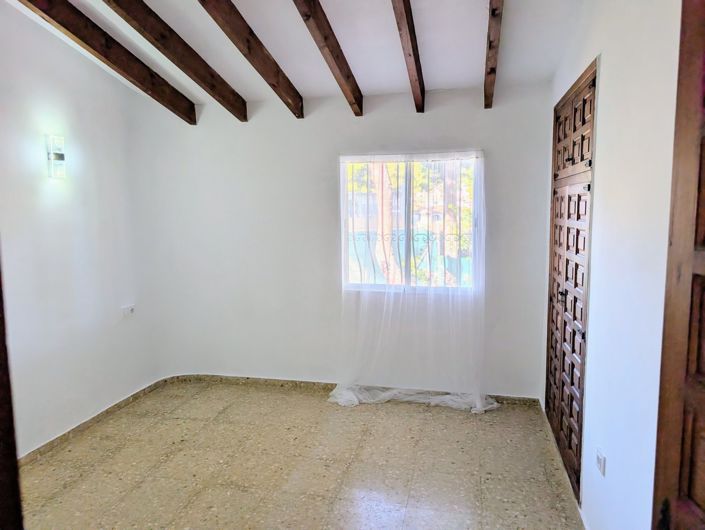 Image No.19-3 Bed Villa for sale