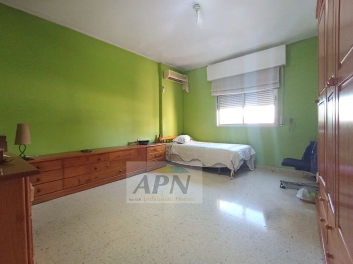 Image No.12-Appartement de 4 chambres à vendre à Pizarra