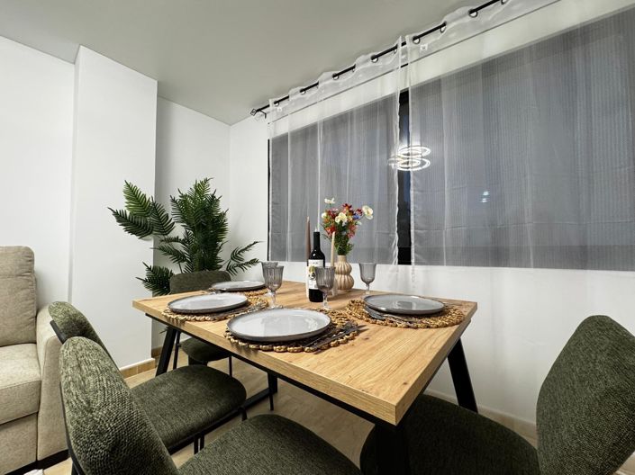 Image No.6-3 Bed Apartment for sale