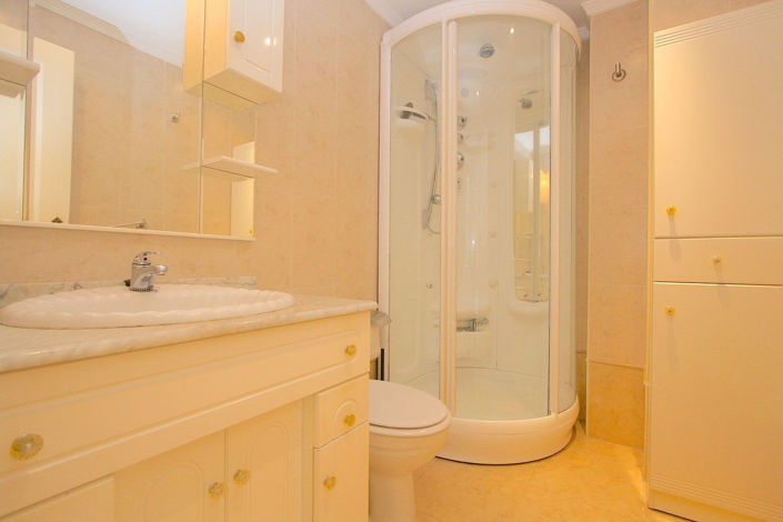 Image No.16-4 Bed Penthouse for sale