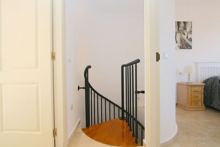 Image No.30-4 Bed Penthouse for sale