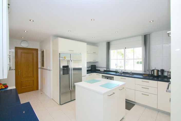 Image No.20-5 Bed Villa for sale