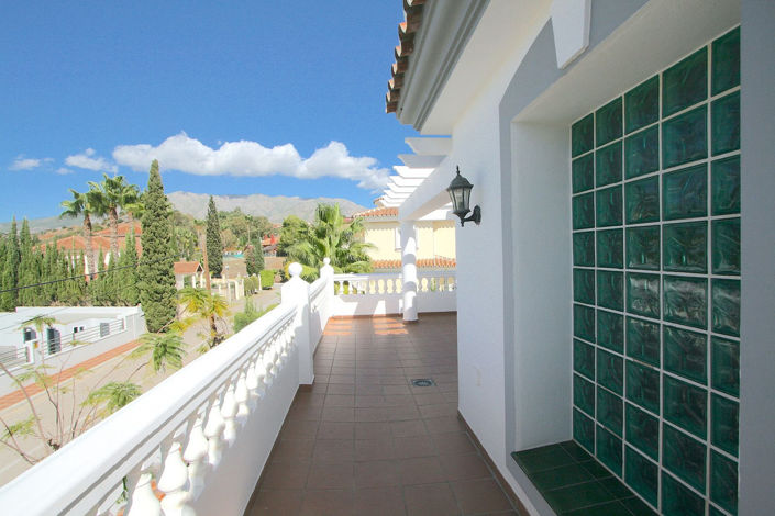 Image No.27-5 Bed Villa for sale