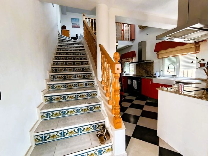 Image No.20-4 Bed Villa for sale