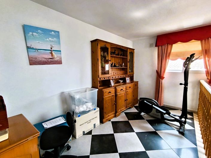 Image No.23-4 Bed Villa for sale