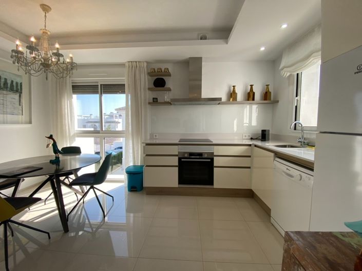 Image No.15-2 Bed Apartment for sale