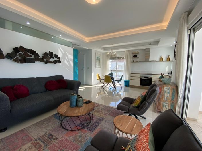 Image No.21-2 Bed Apartment for sale