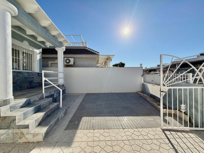 Image No.26-2 Bed Villa for sale