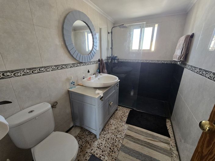 Image No.30-3 Bed Villa for sale