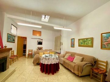 village-house-in-alora-8-large