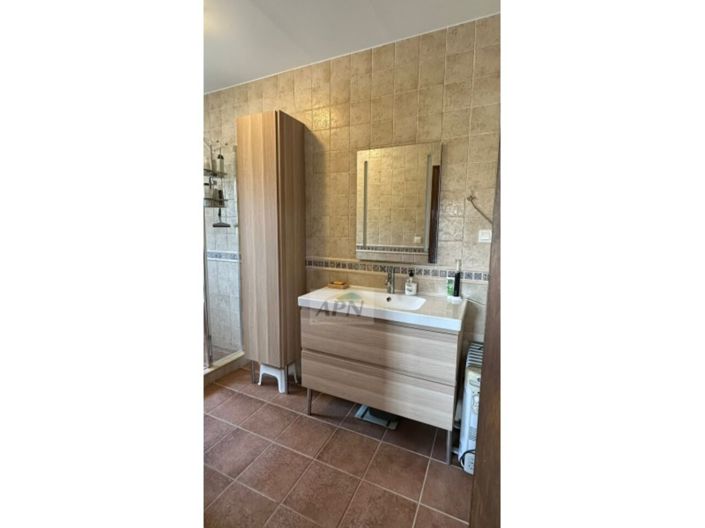 Image No.23-3 Bed Country House for sale