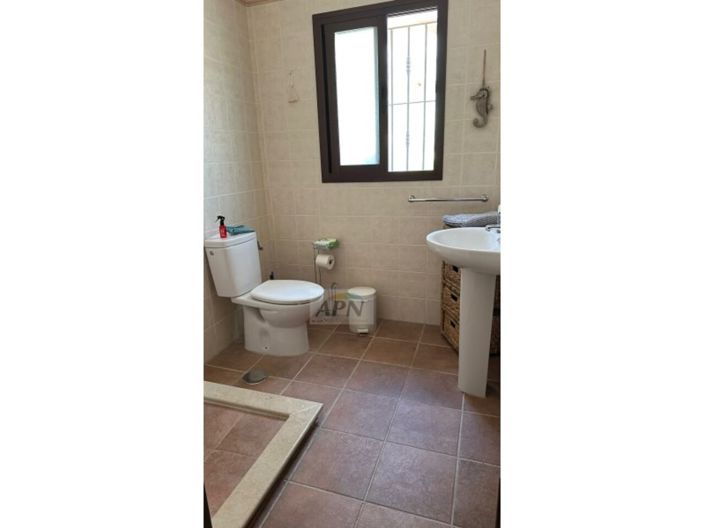 Image No.39-3 Bed Country House for sale