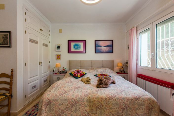 Image No.18-4 Bed Villa for sale