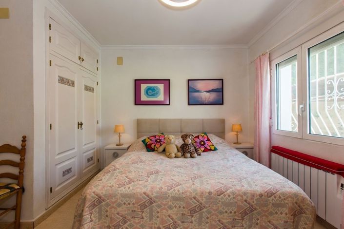 Image No.18-4 Bed Villa for sale