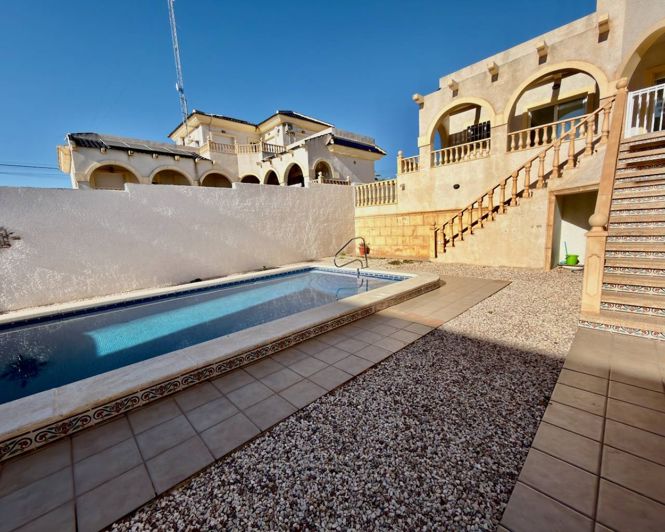 Image No.16-5 Bed Villa for sale