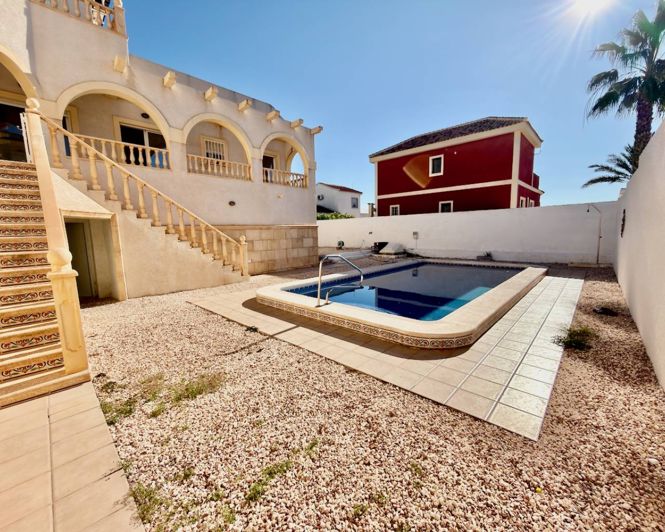 Image No.27-5 Bed Villa for sale