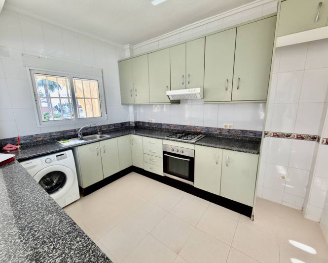 Image No.4-5 Bed Villa for sale