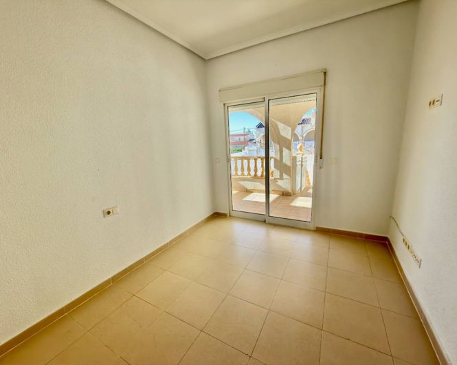 Image No.7-5 Bed Villa for sale