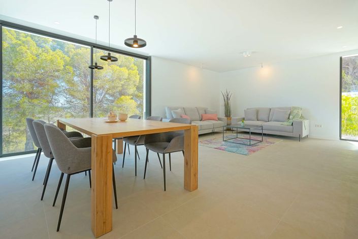 Image No.19-4 Bed Villa for sale