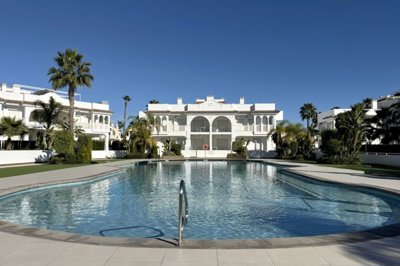 o1jbk7fnj4j1e1ct712f65uuog2q