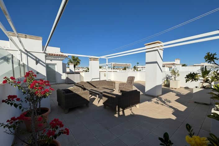 Image No.12-3 Bed Apartment for sale