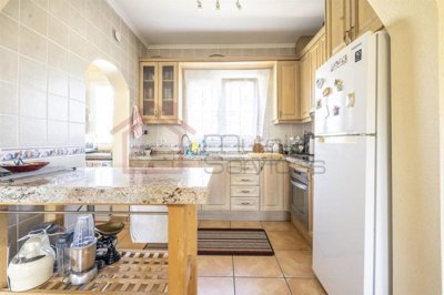 ddhrbgkiz0-fcid9s0-t5g