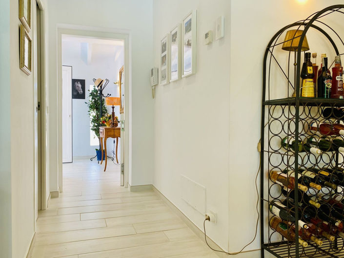 Image No.28-3 Bed Villa for sale