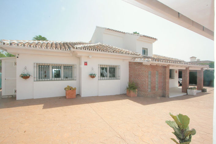 Image No.29-3 Bed Villa for sale