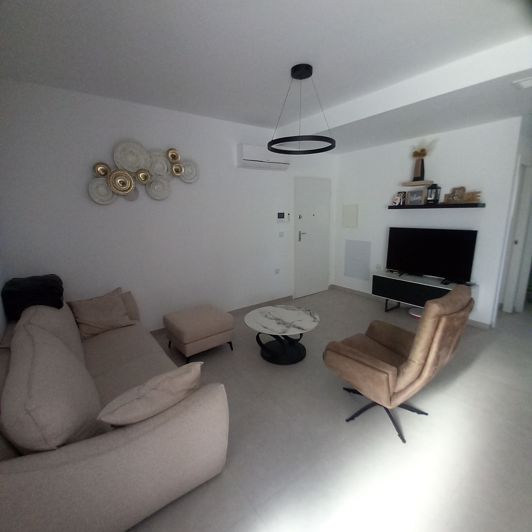 Image No.19-2 Bed Apartment for sale