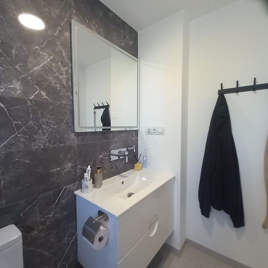 Image No.25-2 Bed Apartment for sale