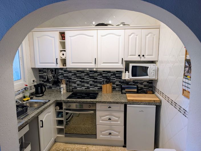 Image No.12-3 Bed Townhouse for sale