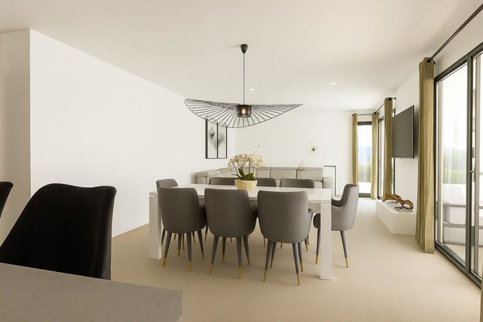 Image No.3-3 Bed Villa for sale