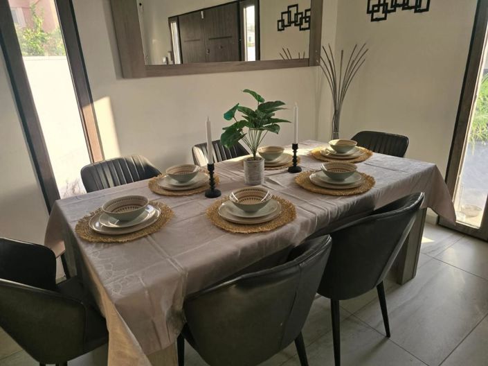 Image No.4-5 Bed Villa for sale