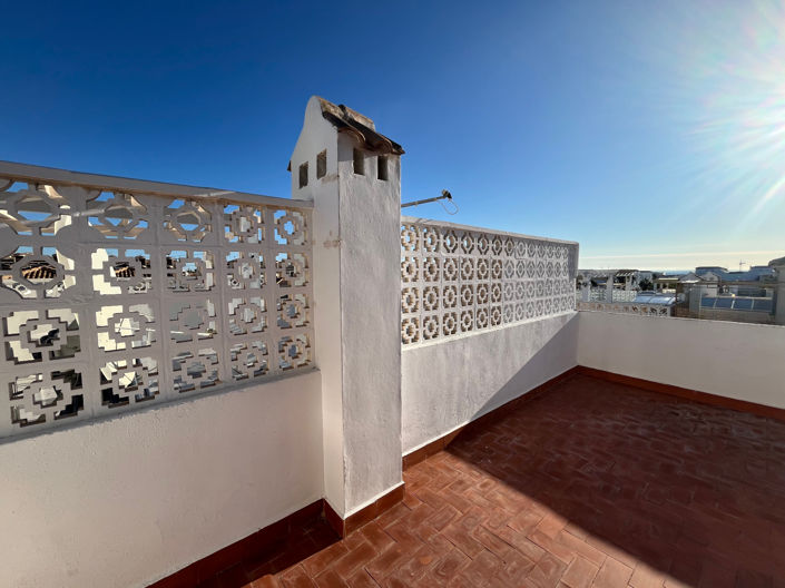 Image No.41-3 Bed Quad for sale