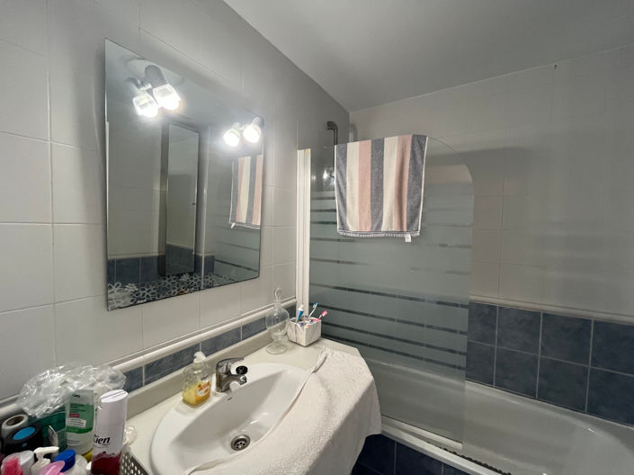 Image No.40-3 Bed Quad for sale