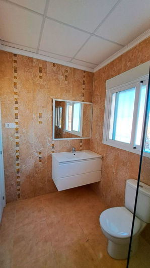 Image No.12-3 Bed Apartment for sale