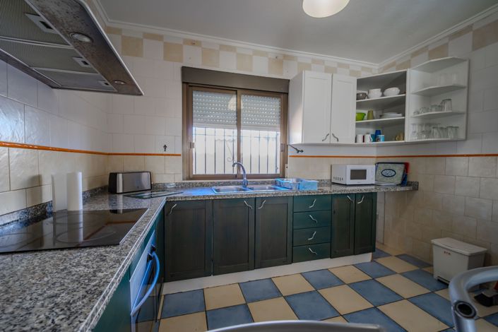 Image No.12-3 Bed Villa for sale