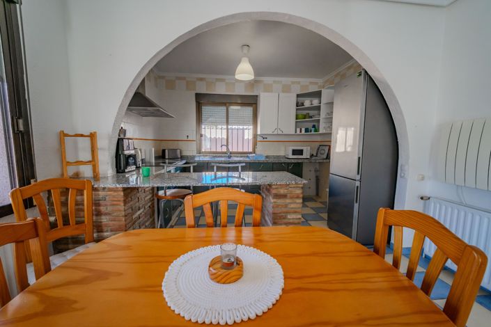 Image No.6-3 Bed Villa for sale