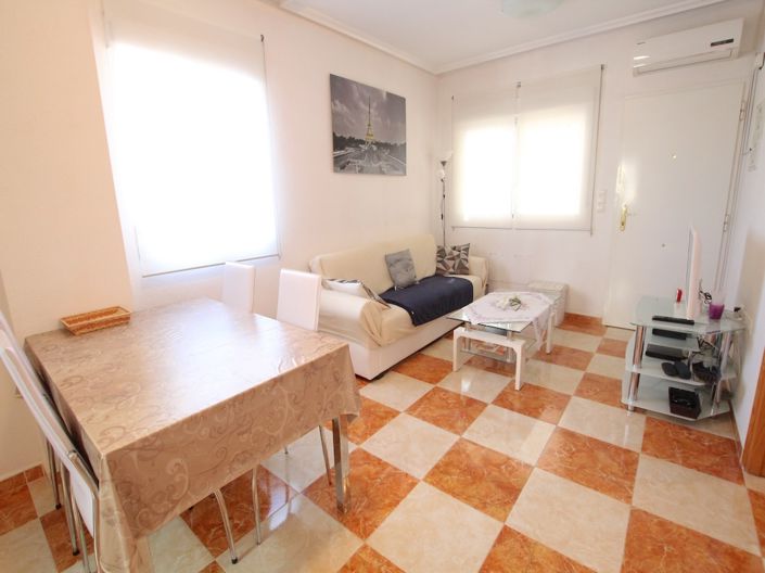 Image No.12-2 Bed Apartment for sale