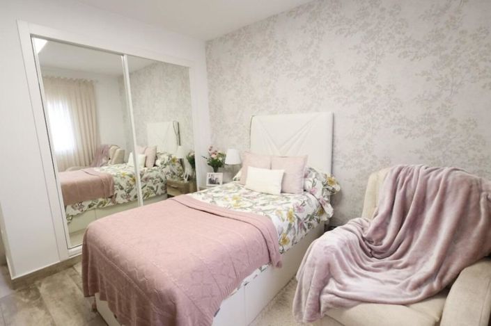 Image No.25-4 Bed Villa for sale