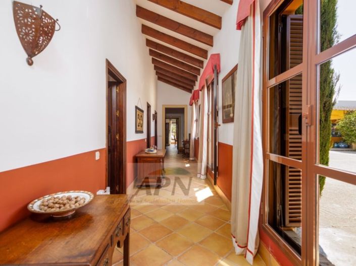 Image No.16-4 Bed Country House for sale