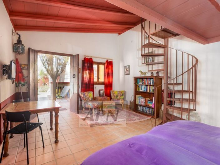 Image No.21-4 Bed Country House for sale