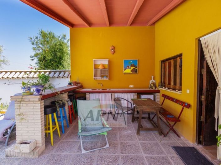 Image No.25-4 Bed Country House for sale