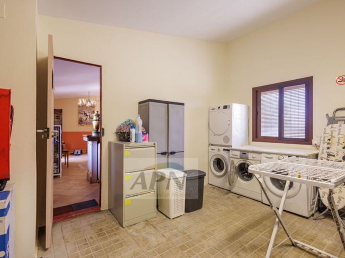 Image No.31-4 Bed Country House for sale