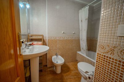 o1jbk6vp06ojk1ija11heffhp422p