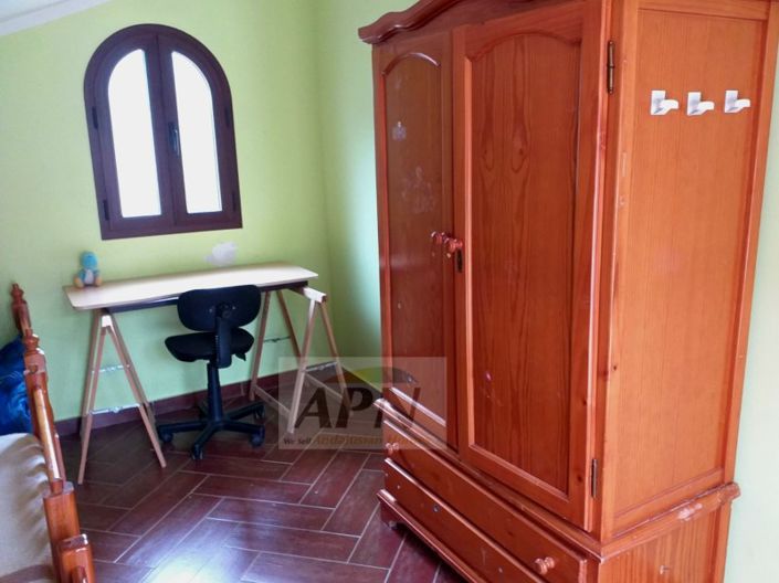 Image No.16-3 Bed Country House for sale