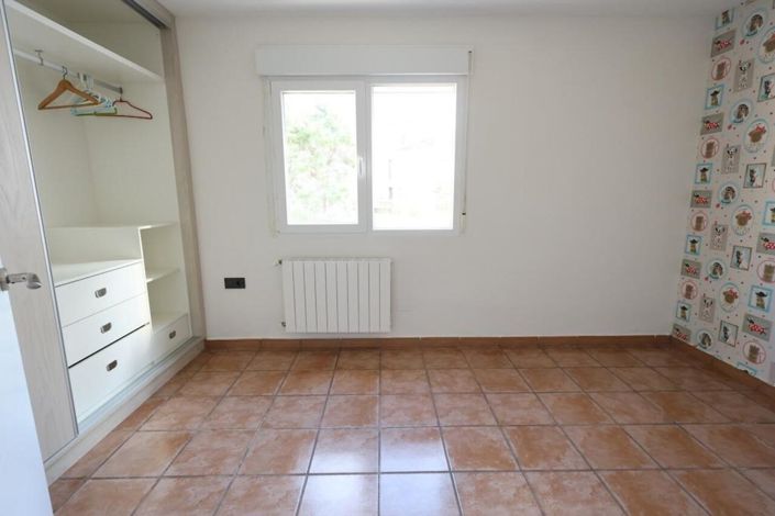 Image No.15-4 Bed Villa for sale