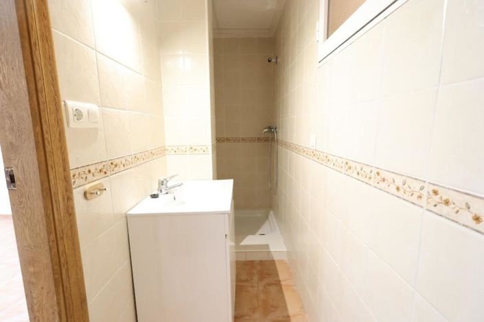 Image No.20-4 Bed Villa for sale