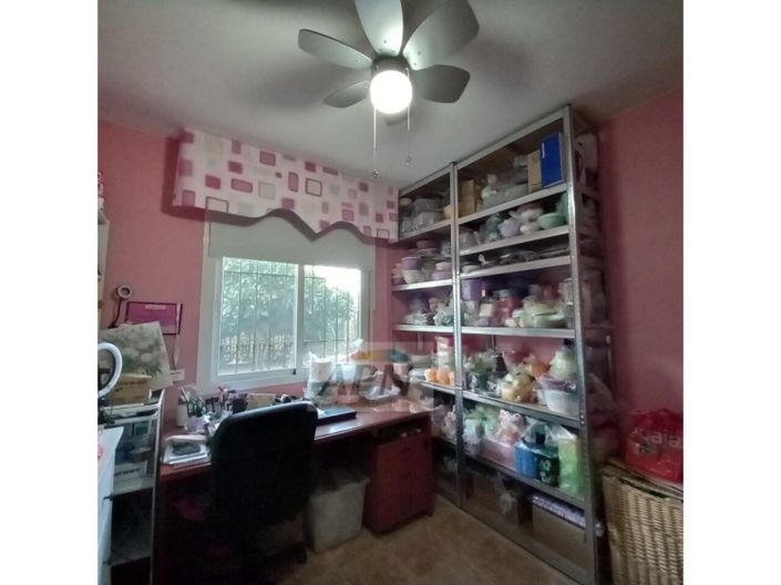 Image No.19-3 Bed Country House for sale